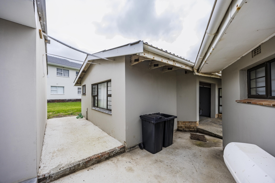 3 Bedroom Property for Sale in Marshstrand Eastern Cape